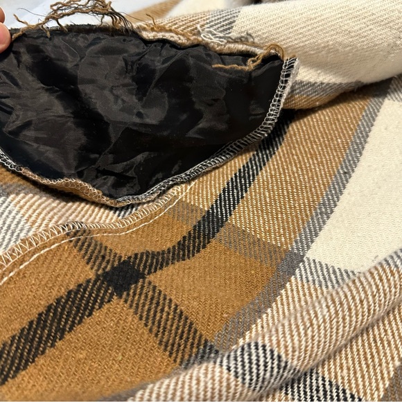 Amazon Uaneo Plaid Button Down Shacket in Khaki - Picture 14 of 16